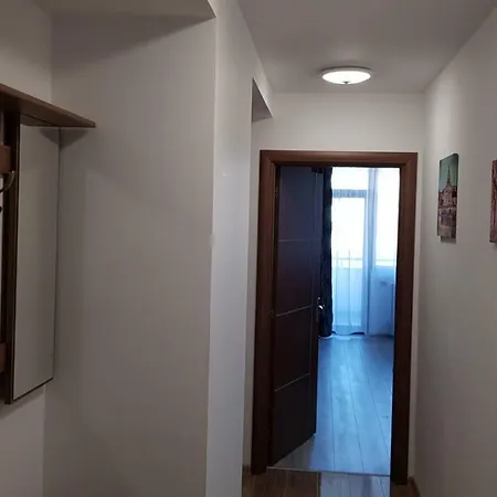 Apartment Eme 2 *